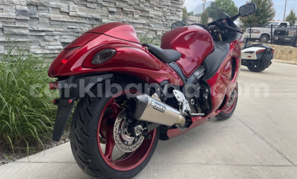 Acheter Occasion Moto Suzuki Hayabusa Rouge à Iganga, Ouganda Acheter Occasion Moto Suzuki Hayabusa Rouge à Iganga, Ouganda