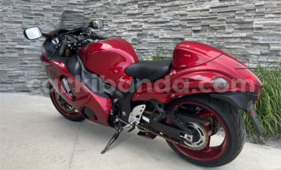 Acheter Occasion Moto Suzuki Hayabusa Rouge à Iganga, Ouganda Acheter Occasion Moto Suzuki Hayabusa Rouge à Iganga, Ouganda