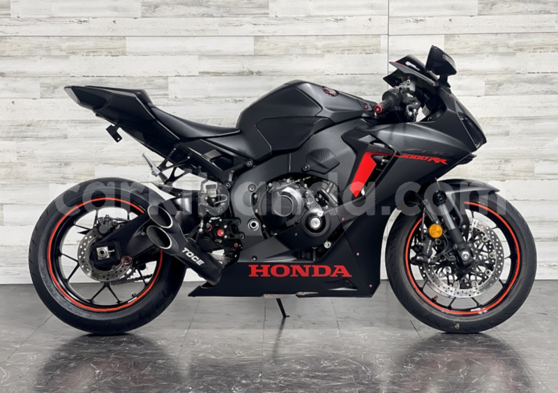 Big with watermark honda cbr 1000 rr uganda mbarara 25058