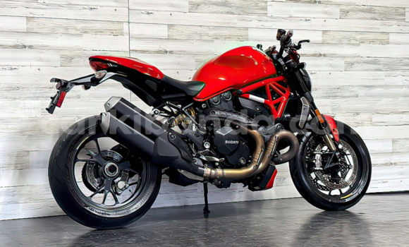 Acheter Occasion Moto Ducati Monster Rouge à Amudat, Nord Acheter Occasion Moto Ducati Monster Rouge à Amudat, Nord