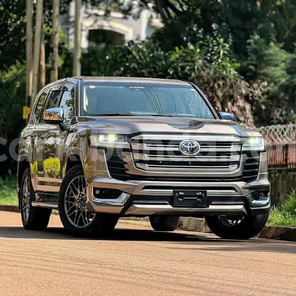 Big with watermark toyota land cruiser uganda kampala 25063
