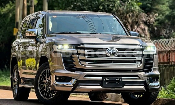 Buy Used Toyota Land Cruiser Other Car in Kampala in Uganda