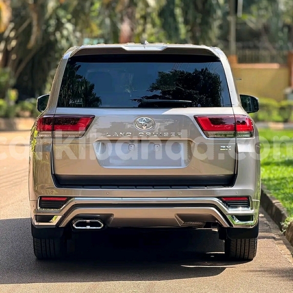 Big with watermark toyota land cruiser uganda kampala 25073