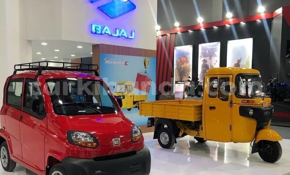 Gura Yakoze Bajaj Qute Blue Imodoka i Import - Dubai mu Uganda Gura Yakoze Bajaj Qute Blue Imodoka i Import - Dubai mu Uganda
