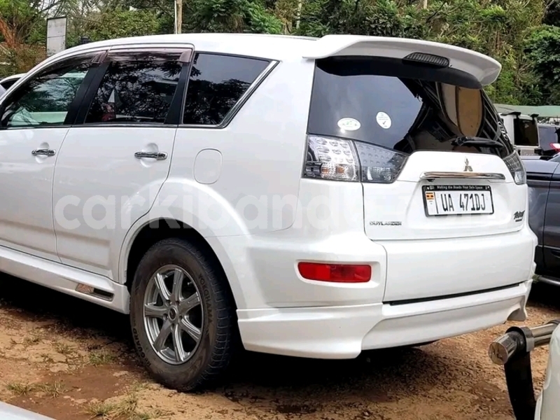 Big with watermark mitsubishi outlander eastern bugembe 25082