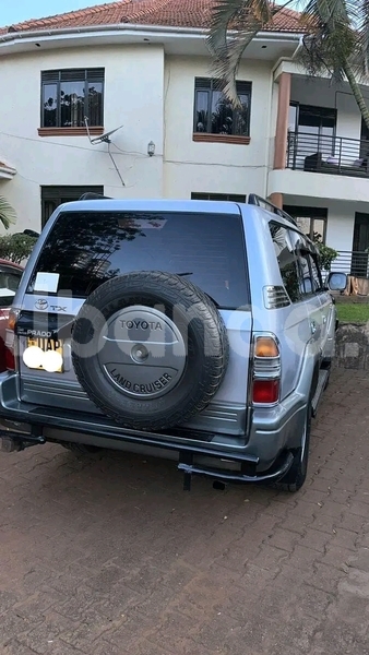 Big with watermark toyota land cruiser eastern bugiri 25089