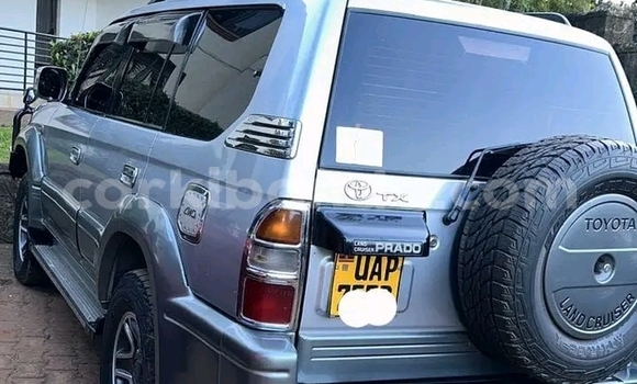 Gura Yakoze Toyota Land Cruiser Other Imodoka i Bugiri mu Eastern Gura Yakoze Toyota Land Cruiser Other Imodoka i Bugiri mu Eastern