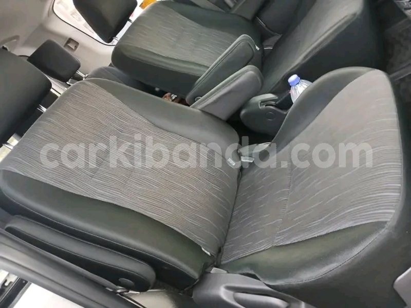 Big with watermark toyota noah eastern bugembe 25092