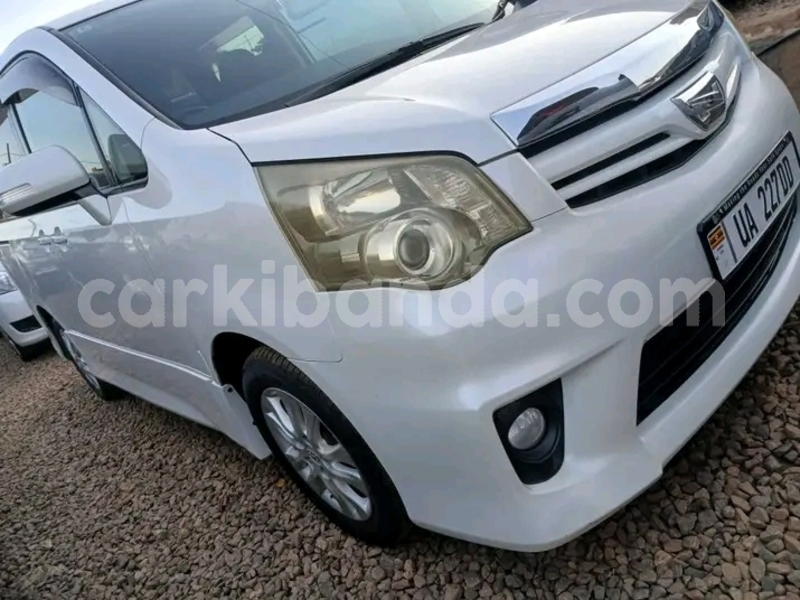 Big with watermark toyota noah eastern bugembe 25092