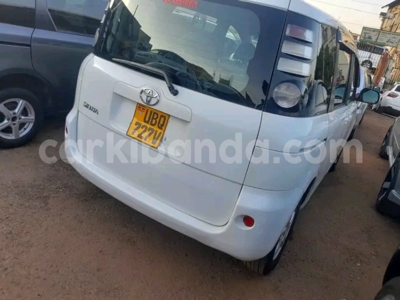 Big with watermark toyota sienna eastern bugembe 25094