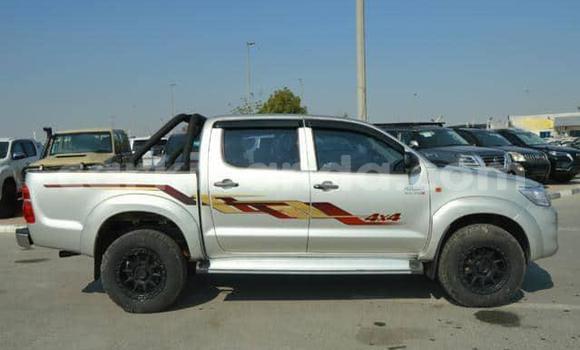 Buy Used Toyota Hilux Silver Car in Kireka in Central Buy Used Toyota Hilux Silver Car in Kireka in Central