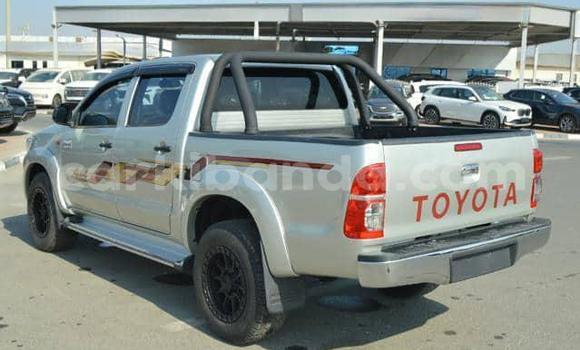 Buy Used Toyota Hilux Silver Car in Kireka in Central Buy Used Toyota Hilux Silver Car in Kireka in Central