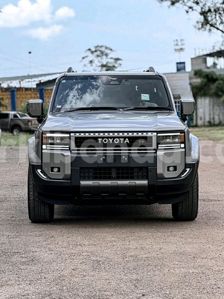 Big with watermark toyota land cruiser prado uganda kampala 25109