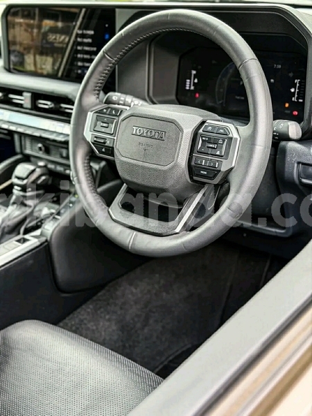 Big with watermark toyota land cruiser prado uganda kampala 25109