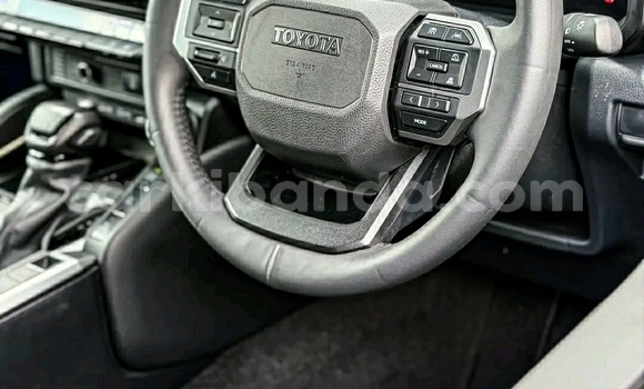 Buy Used Toyota Land Cruiser Prado Beige Car in Kampala in Uganda Buy Used Toyota Land Cruiser Prado Beige Car in Kampala in Uganda