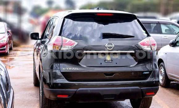 Acheter Occasion Voiture Nissan X–Trail Noir à Kampala, Ouganda Acheter Occasion Voiture Nissan X–Trail Noir à Kampala, Ouganda