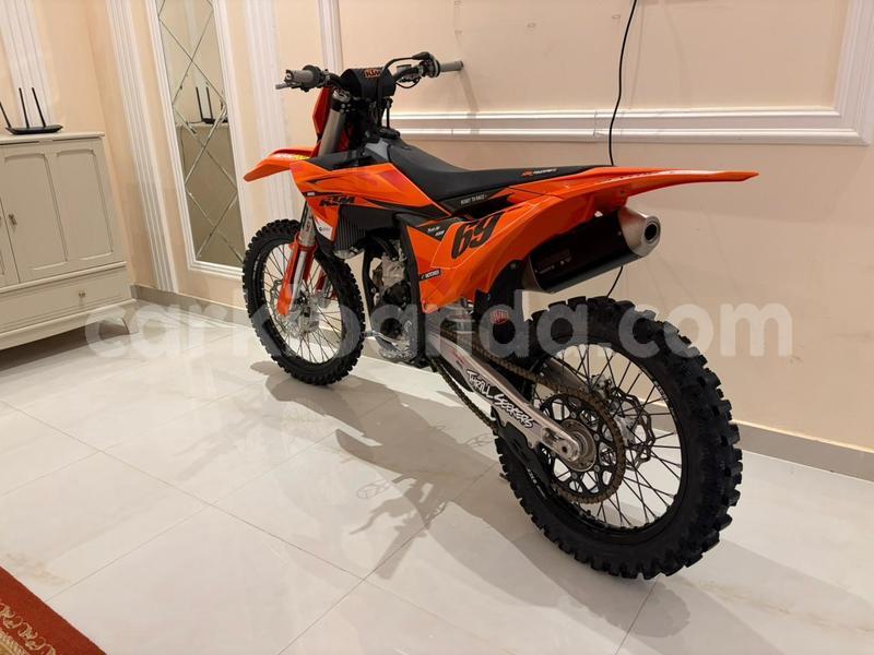 Big with watermark ktm 250 uganda kampala 25121