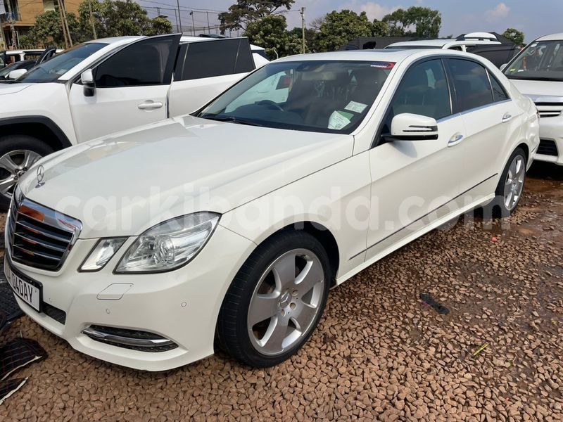 Big with watermark mercedes benz e classe uganda kampala 25123