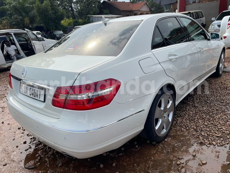 Big with watermark mercedes benz e classe uganda kampala 25123
