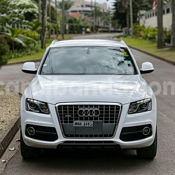 Big with watermark audi q5 uganda kampala 25128