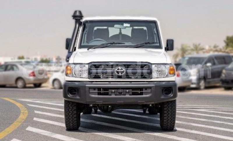 Big with watermark toyota land cruiser uganda kampala 25133