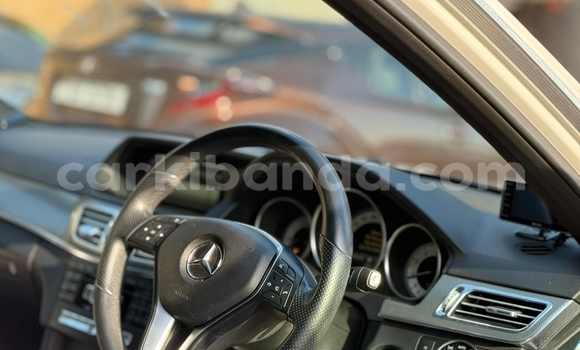 Buy Import Mercedes‒Benz E–Class White Car in Kampala in Uganda Buy Import Mercedes‒Benz E–Class White Car in Kampala in Uganda