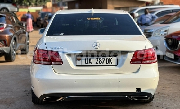 Buy Import Mercedes‒Benz E–Class White Car in Kampala in Uganda Buy Import Mercedes‒Benz E–Class White Car in Kampala in Uganda