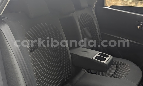 Buy Used Nissan Dualis Silver Car in Kampala in Uganda Buy Used Nissan Dualis Silver Car in Kampala in Uganda