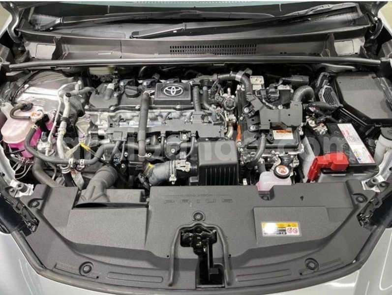 Big with watermark toyota prius uganda kampala 25138