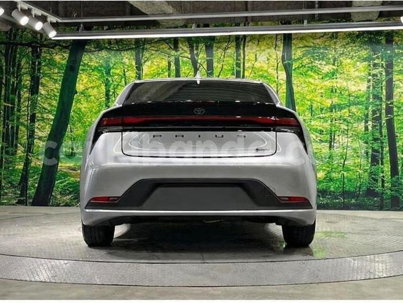 Big with watermark toyota prius uganda kampala 25138