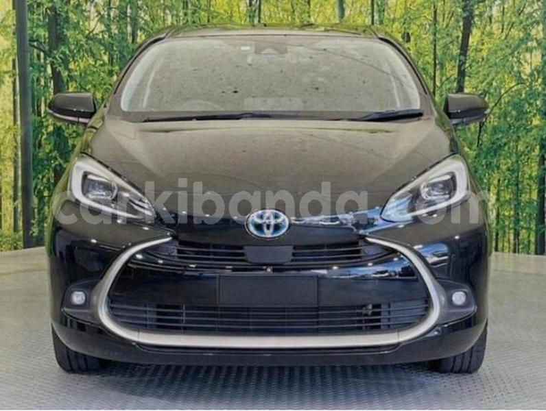 Big with watermark toyota aqua uganda kampala 25139