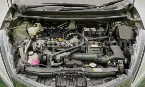 Buy Used Toyota Aqua Silver Car in Kampala in Uganda Buy Used Toyota Aqua Silver Car in Kampala in Uganda