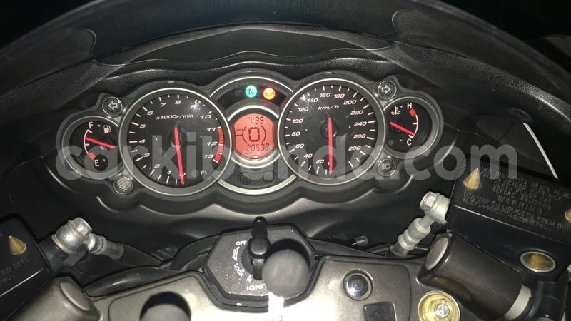 Big with watermark suzuki hayabusa uganda kampala 25140