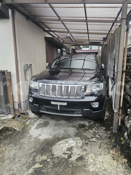 Big with watermark jeep grand cherokee uganda kampala 24806