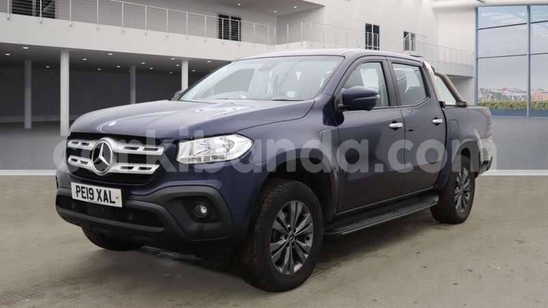 Big with watermark mercedes benz e classe uganda kampala 25142