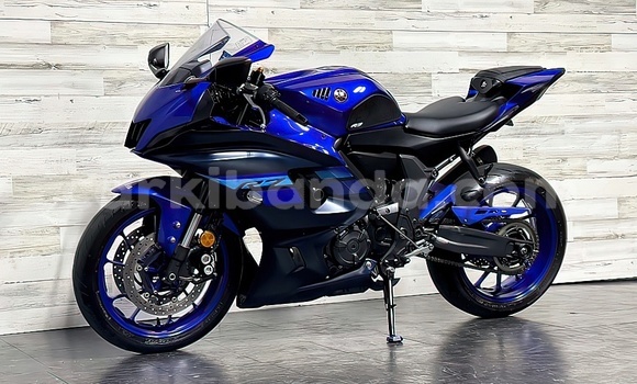 Buy Used Yamaha R1 Blue Bike in Bugiri in Eastern Buy Used Yamaha R1 Blue Bike in Bugiri in Eastern