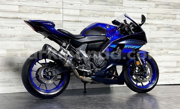 Buy Used Yamaha R1 Blue Bike in Bugiri in Eastern Buy Used Yamaha R1 Blue Bike in Bugiri in Eastern