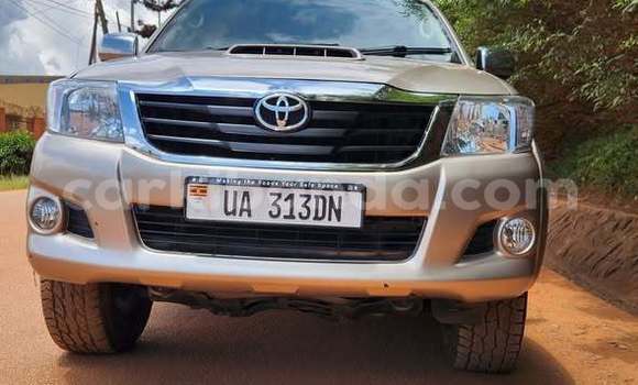 Gura Yakoze Toyota Hilux Other Imodoka i Kampala mu Uganda Gura Yakoze Toyota Hilux Other Imodoka i Kampala mu Uganda