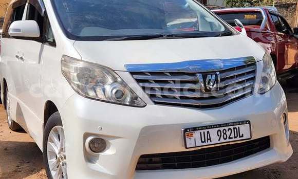 Gura Yakoze Toyota Alphard Other Imodoka i Kampala mu Uganda Gura Yakoze Toyota Alphard Other Imodoka i Kampala mu Uganda
