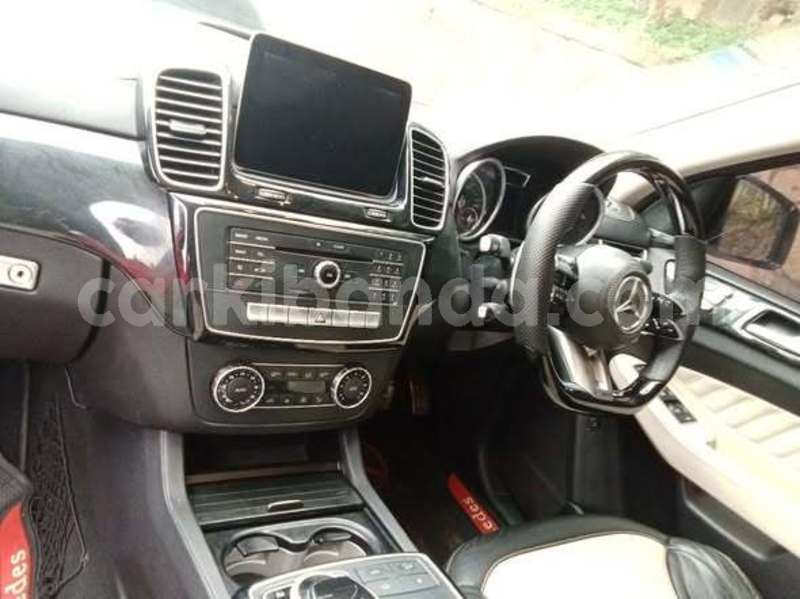 Big with watermark mercedes benz e classe uganda kampala 25162