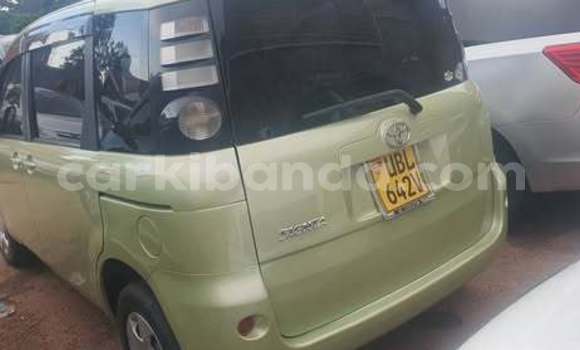 Buy Used Toyota Sienta Other Car in Kampala in Uganda Buy Used Toyota Sienta Other Car in Kampala in Uganda