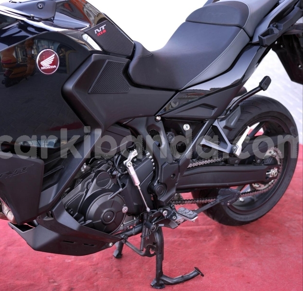 Big with watermark honda nt uganda kampala 25176