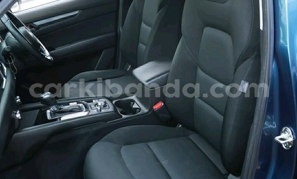 Nunua Ilio tumika Mazda CX-5 Bluu Gari ndani ya Kampala nchini Uganda Nunua Ilio tumika Mazda CX-5 Bluu Gari ndani ya Kampala nchini Uganda