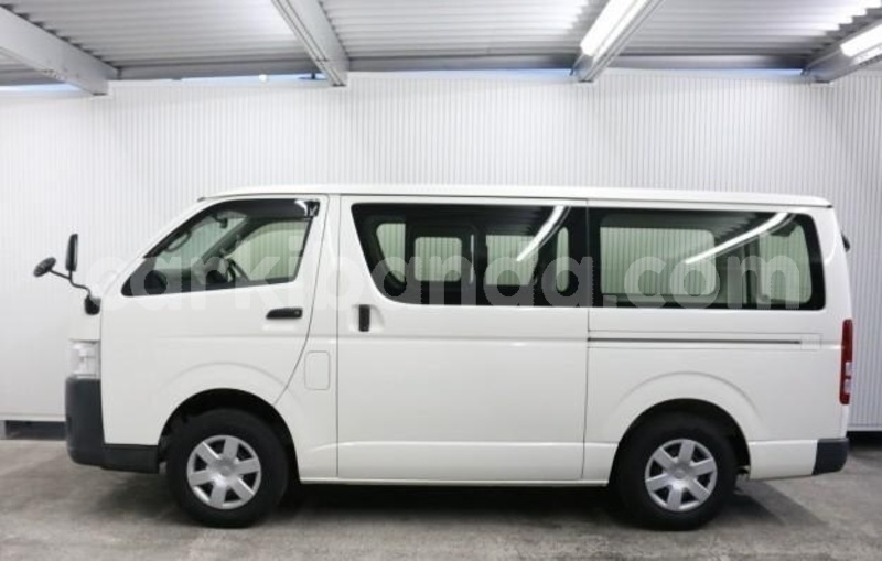 Big with watermark toyota hiace uganda kampala 25180
