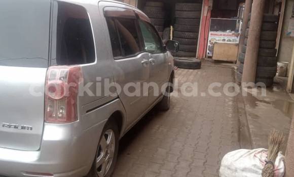 Acheter Occasion Voiture Toyota Raum Autre à Kampala, Ouganda Acheter Occasion Voiture Toyota Raum Autre à Kampala, Ouganda