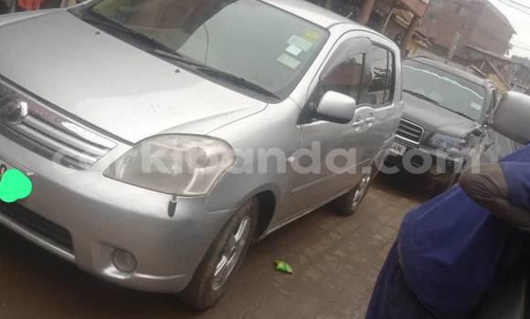 Acheter Occasion Voiture Toyota Raum Autre à Kampala, Ouganda Acheter Occasion Voiture Toyota Raum Autre à Kampala, Ouganda
