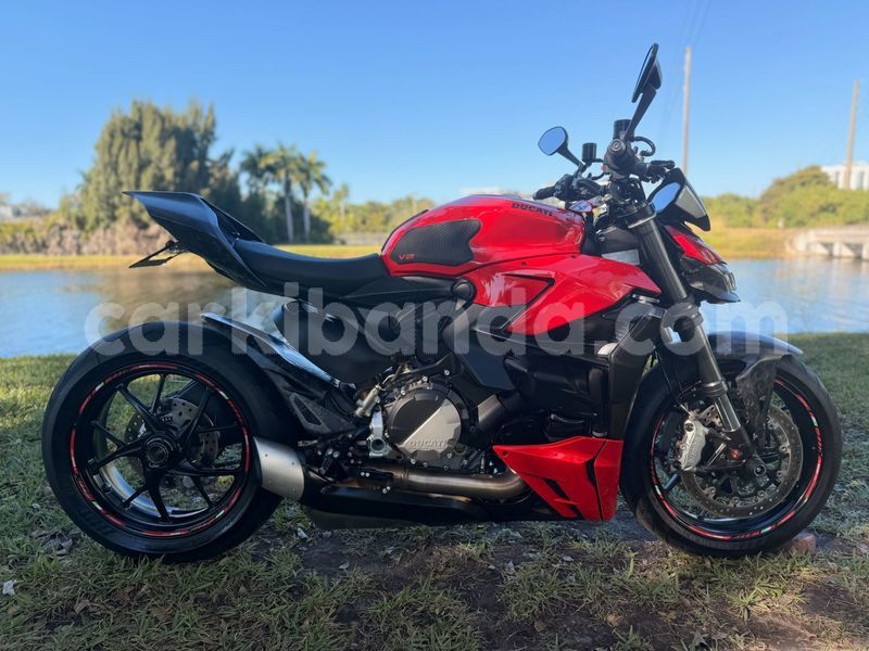 Big with watermark ducati streetfighter northern amudat 25183