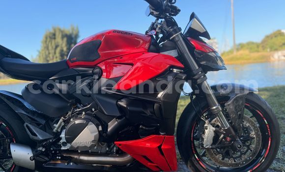 Buy Used Ducati Streetfighter Red Bike in Amudat in Northern Buy Used Ducati Streetfighter Red Bike in Amudat in Northern