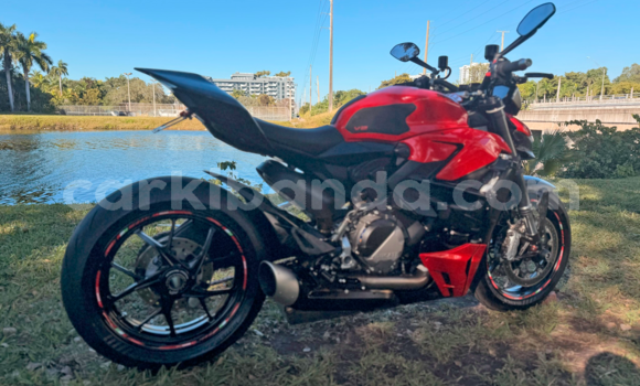 Buy Used Ducati Streetfighter Red Bike in Amudat in Northern Buy Used Ducati Streetfighter Red Bike in Amudat in Northern