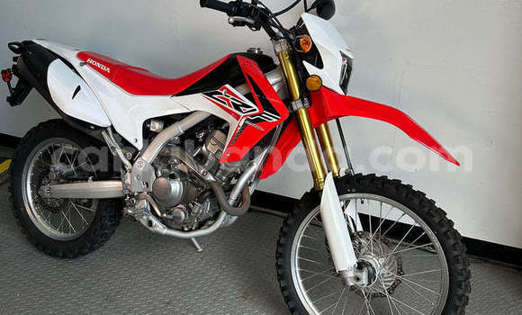 Buy Used Honda CRF White Bike in Adjumani in Northern Buy Used Honda CRF White Bike in Adjumani in Northern